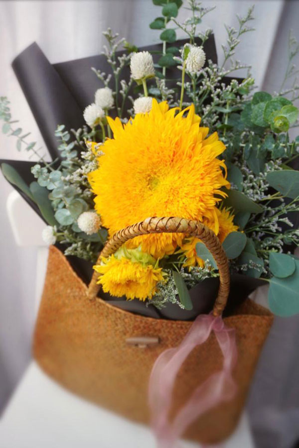 Weekly Promotion - Teddybear Sunflowers